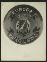 A black and white old logo.